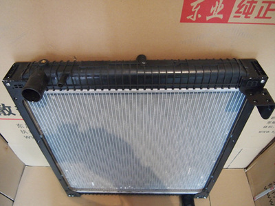 东风天锦1301010-KD100水箱散热器选购指南与销售热线